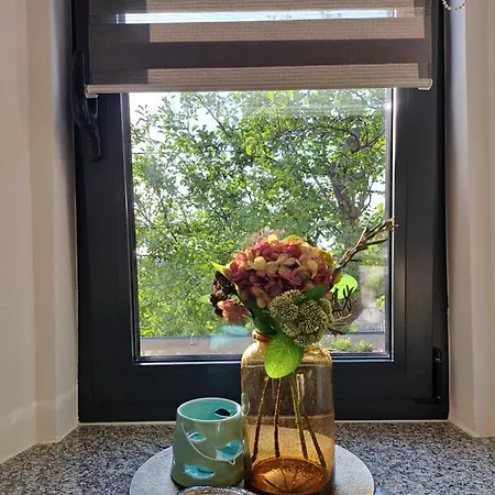 Tiny House For 2 Bakar Hreljin