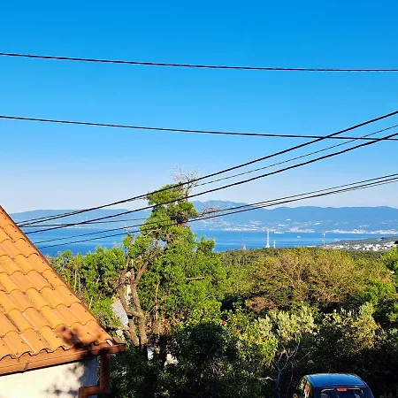 Tiny House For 2 Bakar Casa de Férias Hreljin