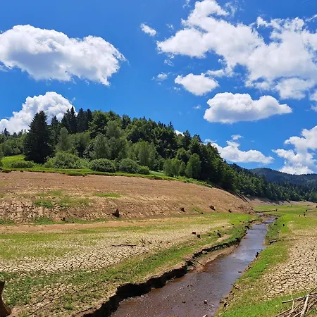 Tiny House For 2 Bakar
