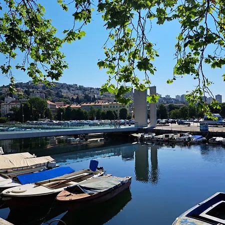 Tiny House For 2 Bakar Dom wakacyjny Hreljin